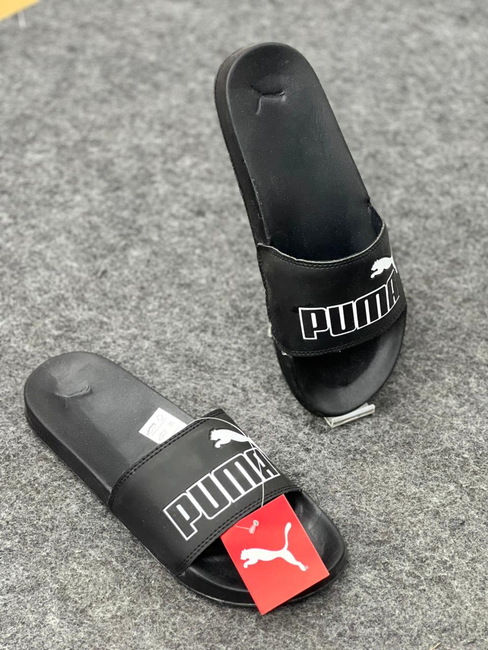 Puma Classic Black Slides – Sleek, Comfortable & Versatile