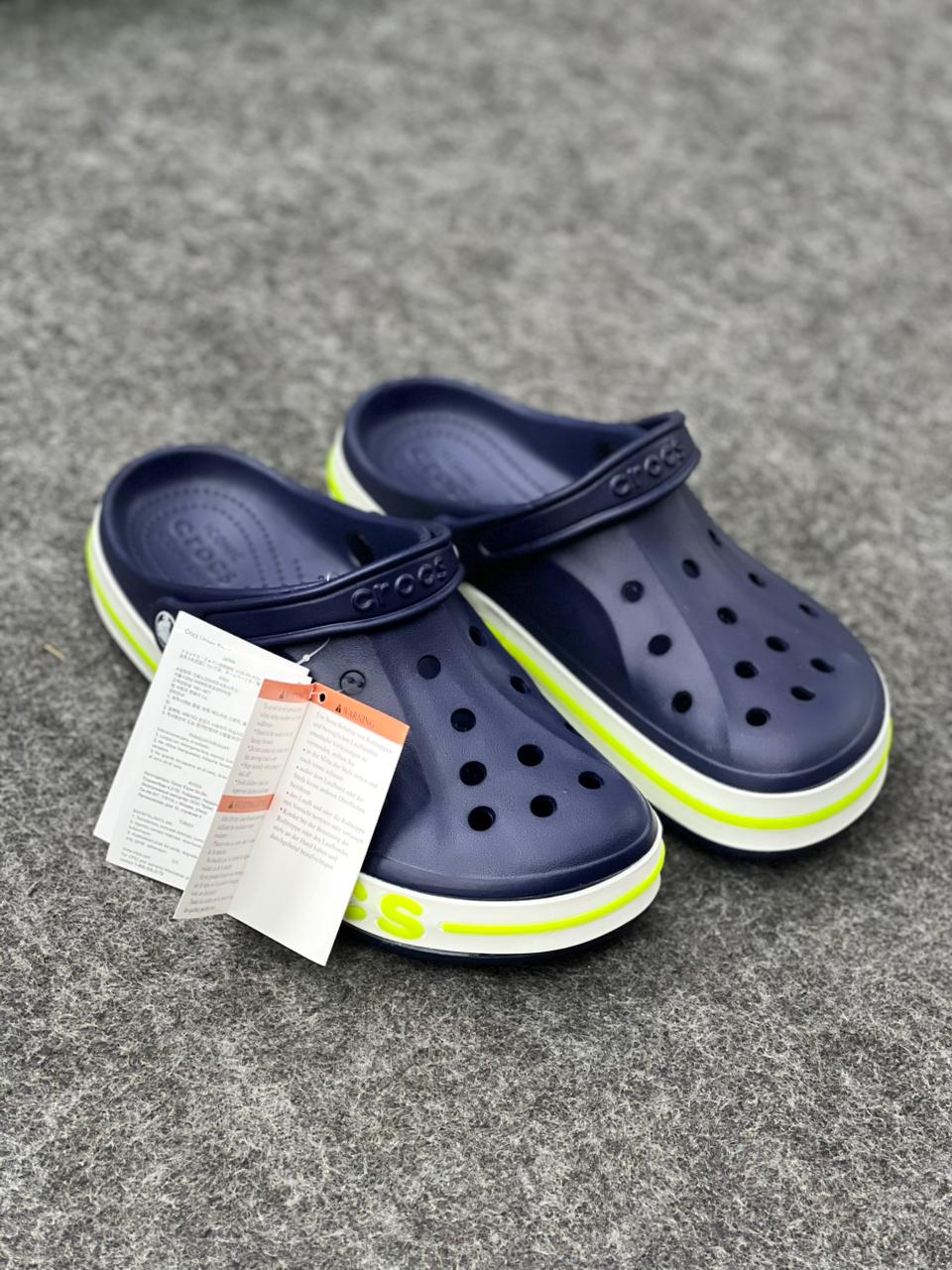 Crocs Bayaband Clog – Navy & Neon Green