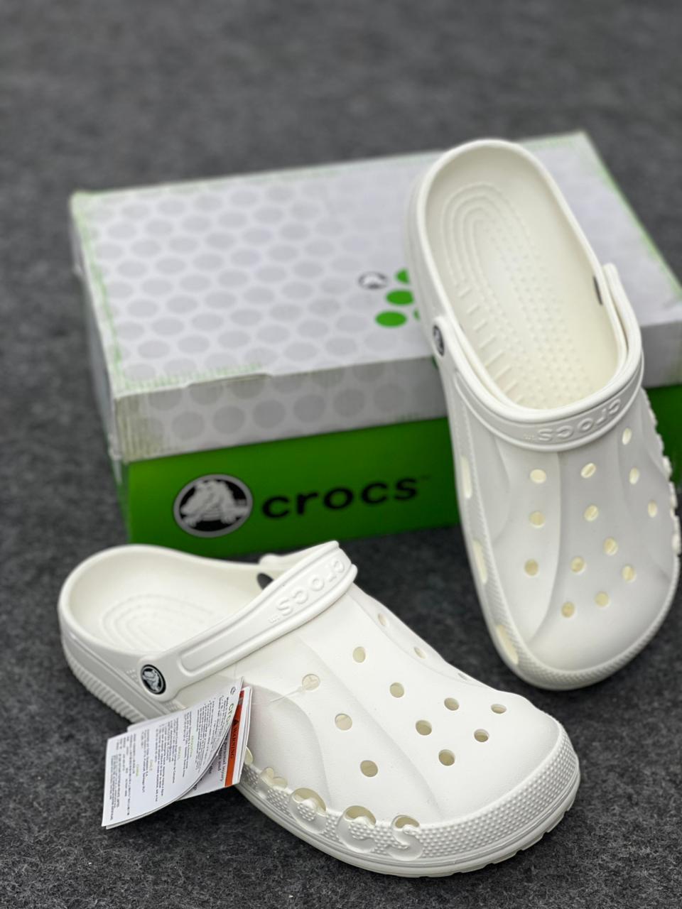 Crocs Baya Clog – Bright Cobalt white