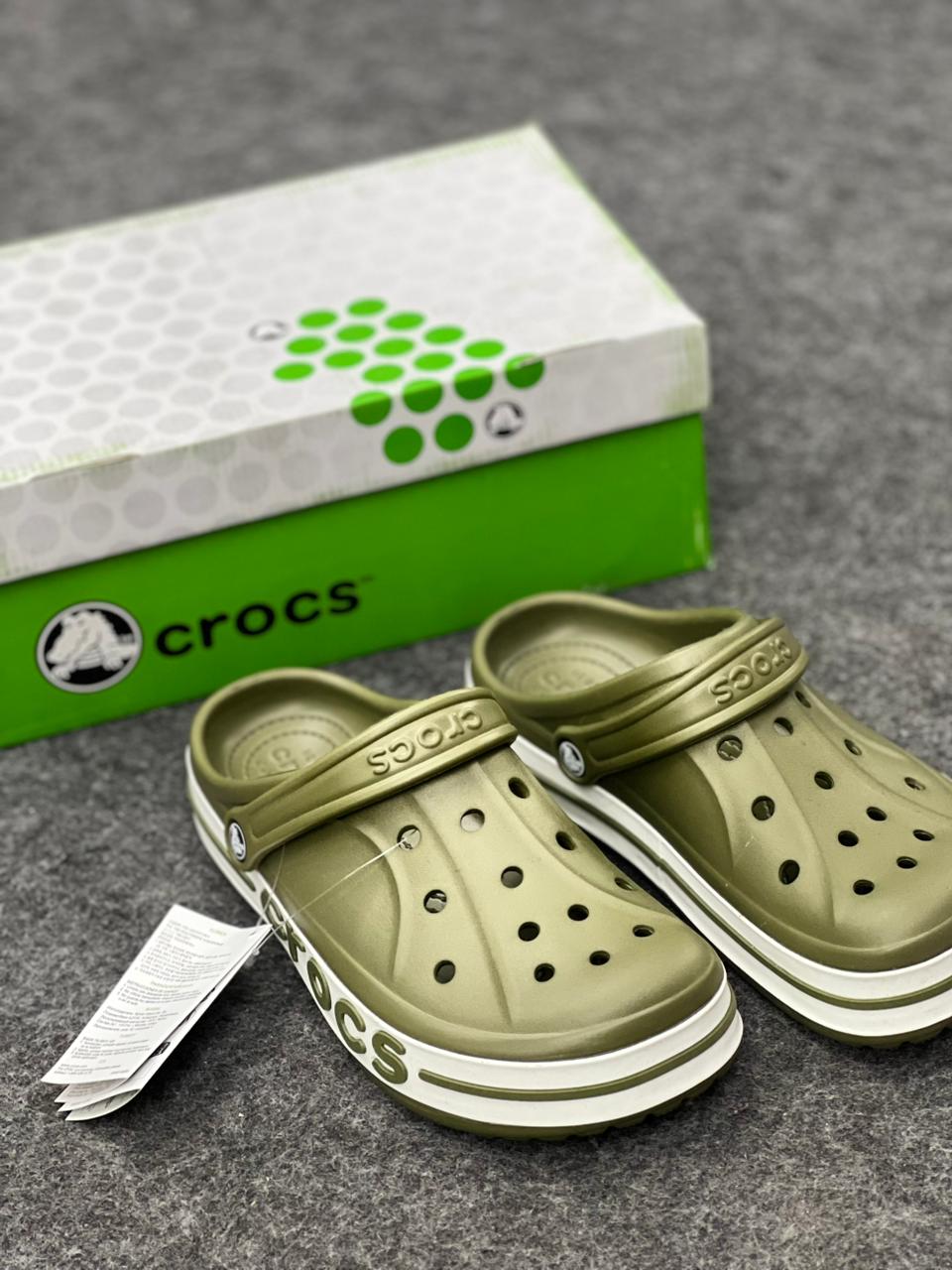 Crocs Bayaband Clog – Olive Green & White