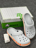 Crocs Bayaband Clog – Atmosphere Grey & Bright Orange