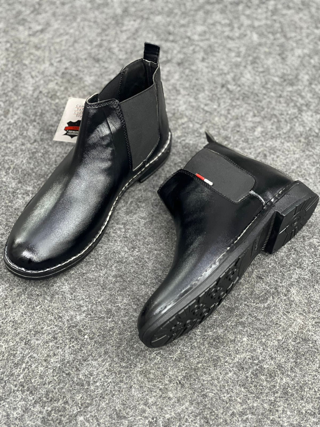 Signature Black Leather Chelsea Boots – Contrast Stitch Edition