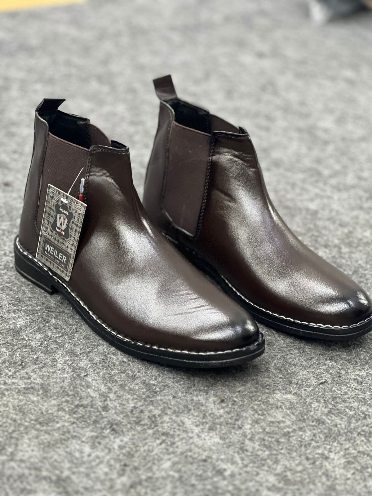 Men’s Burnished Leather Chelsea Boots – Deep Walnut