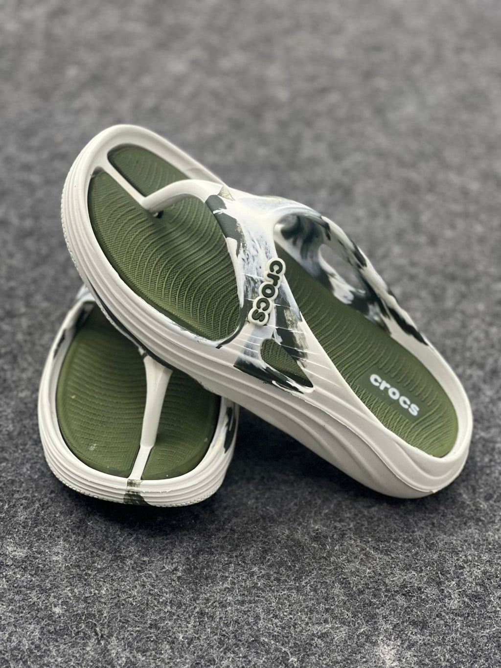 Crocs Men’s Sport Flip-Flops – Olive Marbled Edition