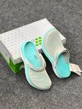 stylish unisex clogs