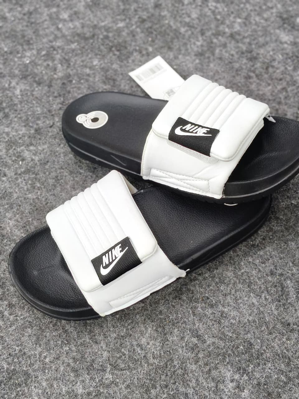 Nike Utility "Stash" Slides – Crisp White & Black
