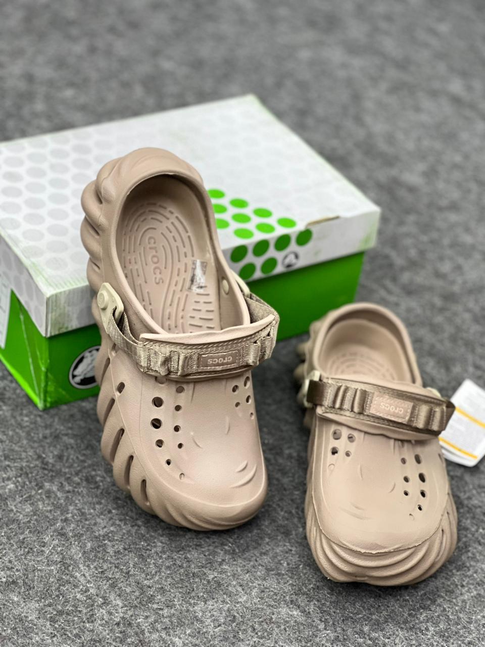 Echo Clog in Khaki