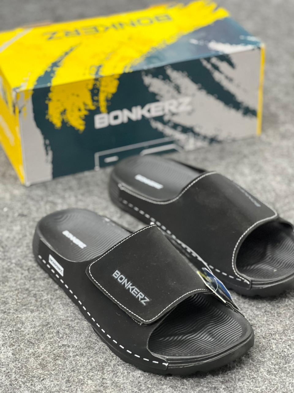 Bonkerz Signature Comfort Slides – Triple Black