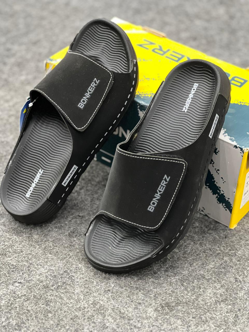 Bonkerz Signature Comfort Slides – Triple Black