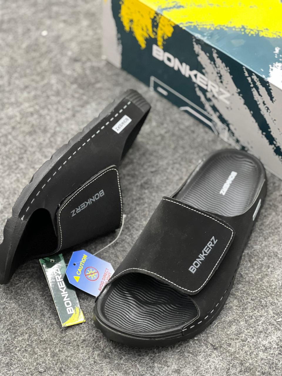 Bonkerz Signature Comfort Slides – Triple Black