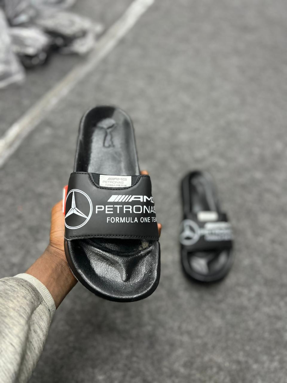 AMG Petronas Formula One Team Premium Black Slides