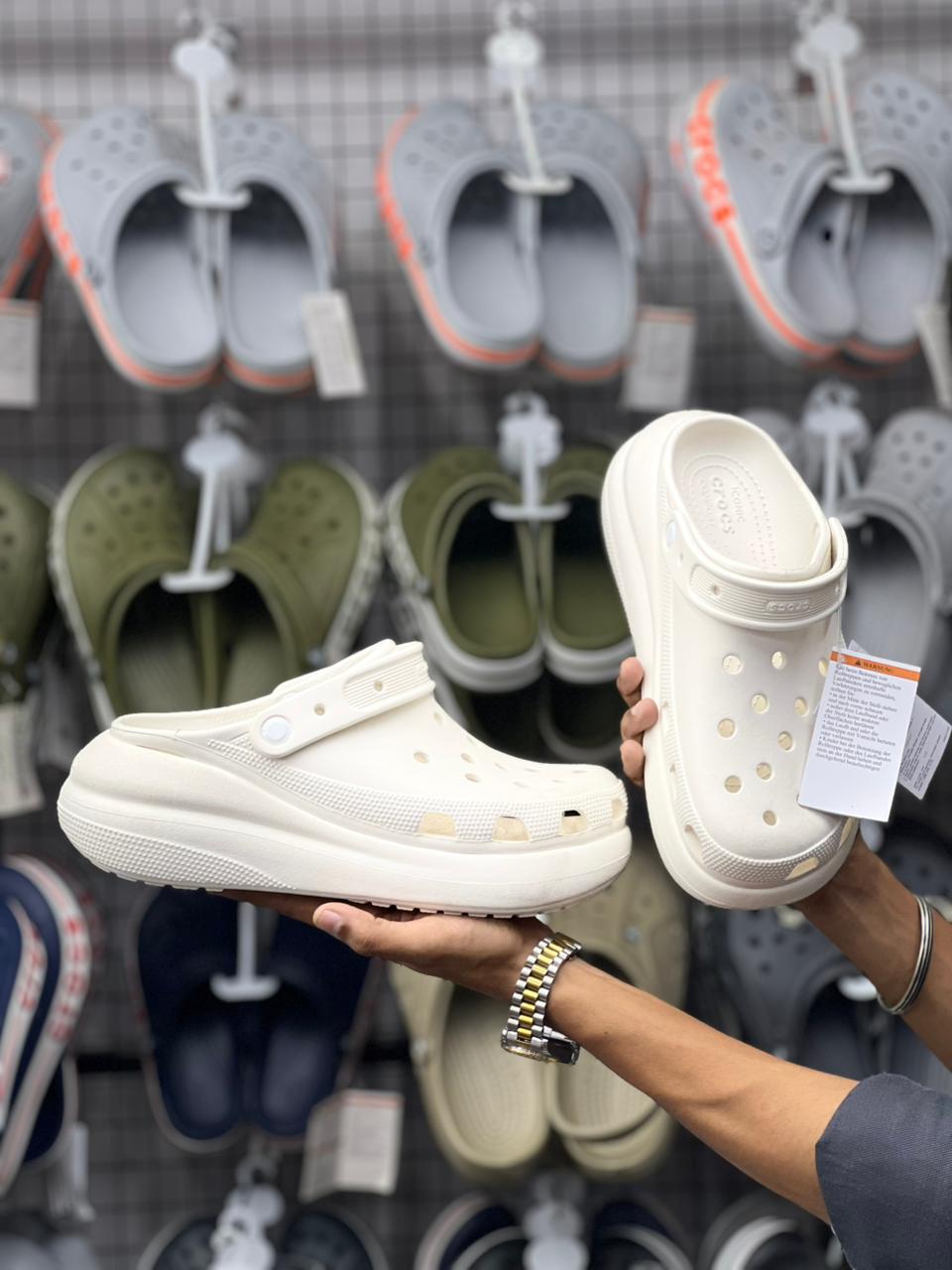 Classic Off-White Comfort Clogs | Lightweight Casual Slip-On Sandals