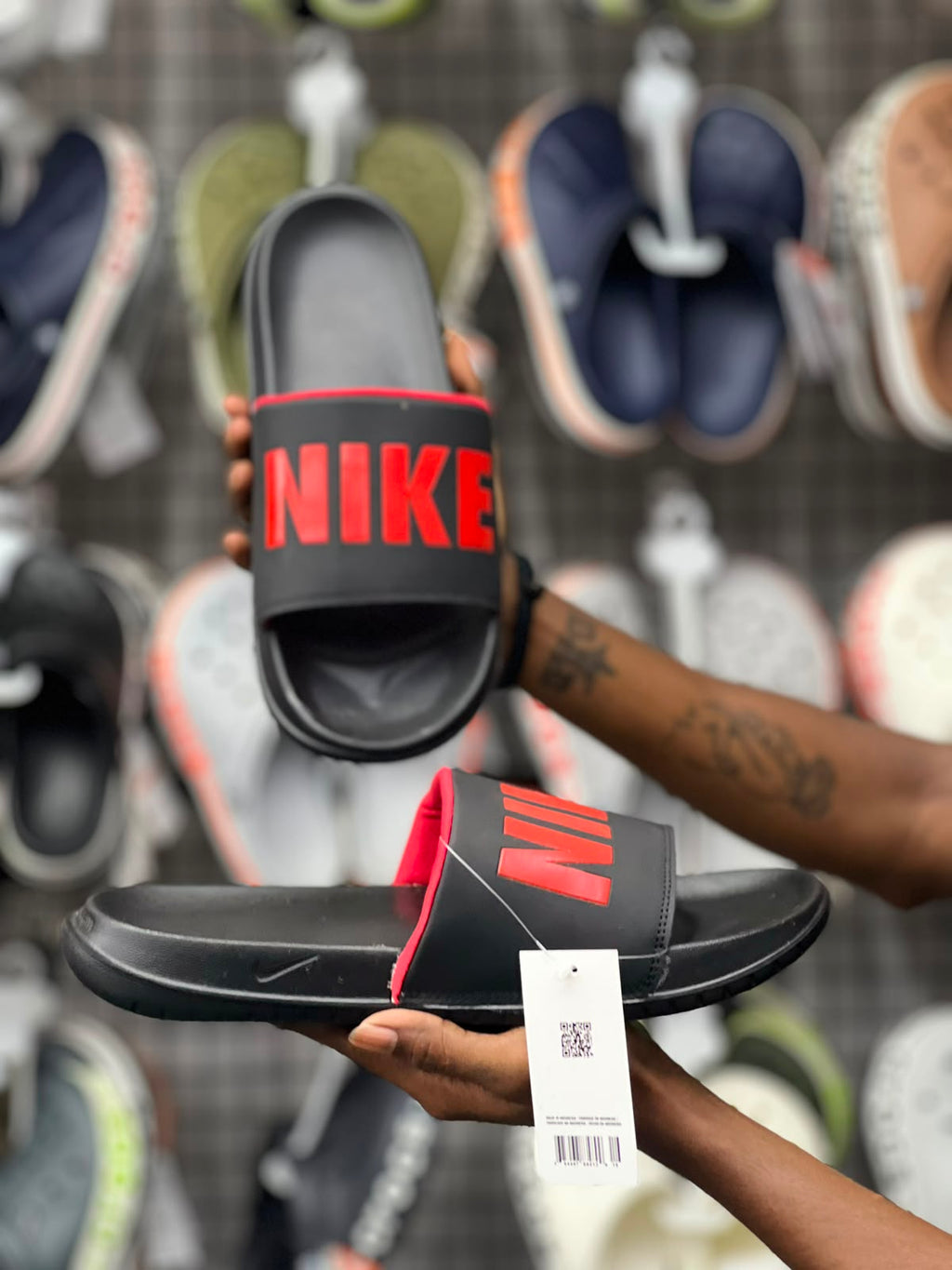 Nike Offcourt / Victori One Men's Slides – Black / University Red