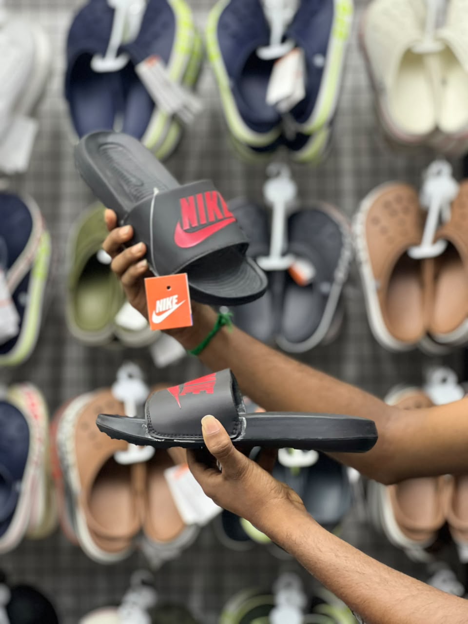 Puma-Style Comfort Slides