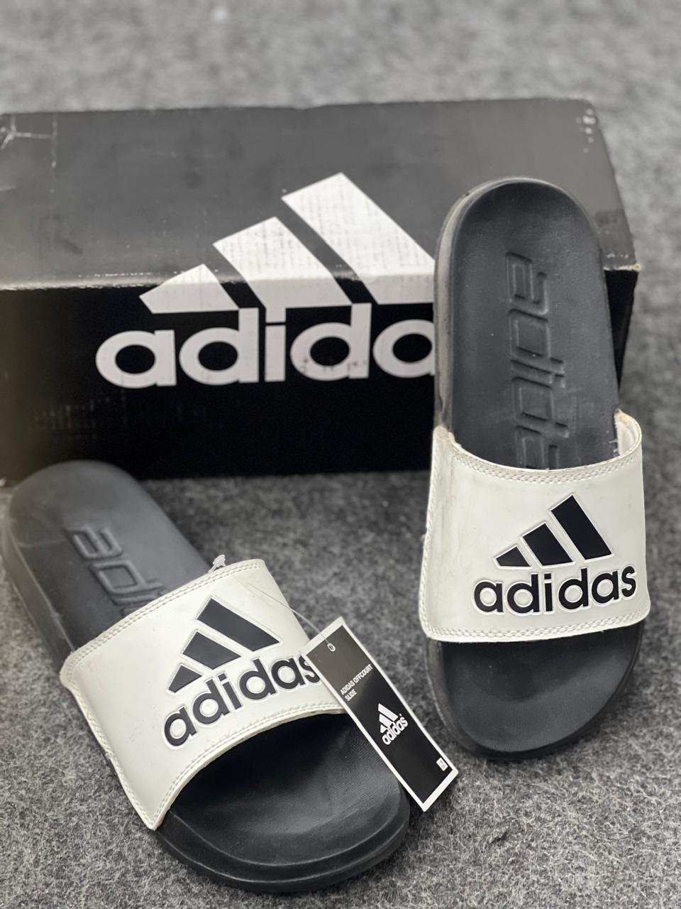 Adidas Offcourt Slides – White / Black
