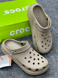 Crocs Classic Crush Clog – Khaki / Beige
