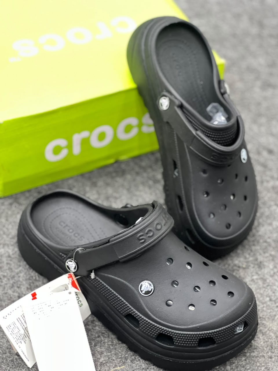 Crocs Classic Crush Clog – Black