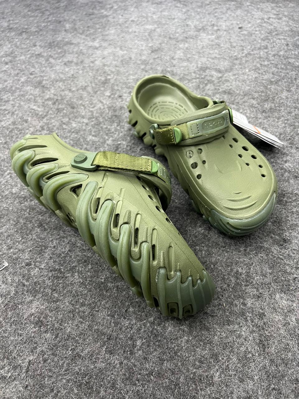 Crocs-Style Adjustable Clogs / Slides – Olive Green