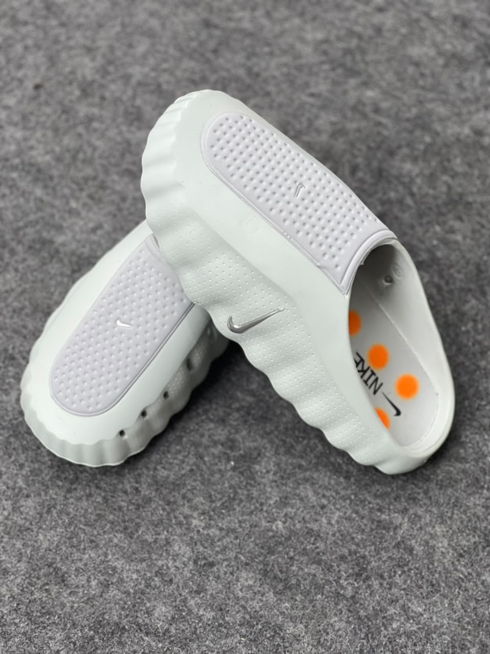 White Nike Slip-On Sneakers – Stylish Casual Shoes for Men & Women
