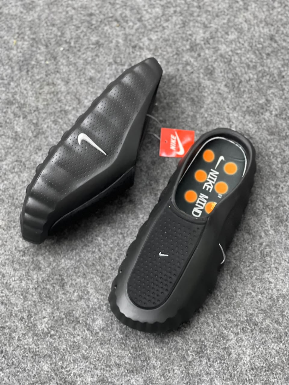 Black Slip-On Sneakers – Stylish Casual Shoes with Cushioned Sole