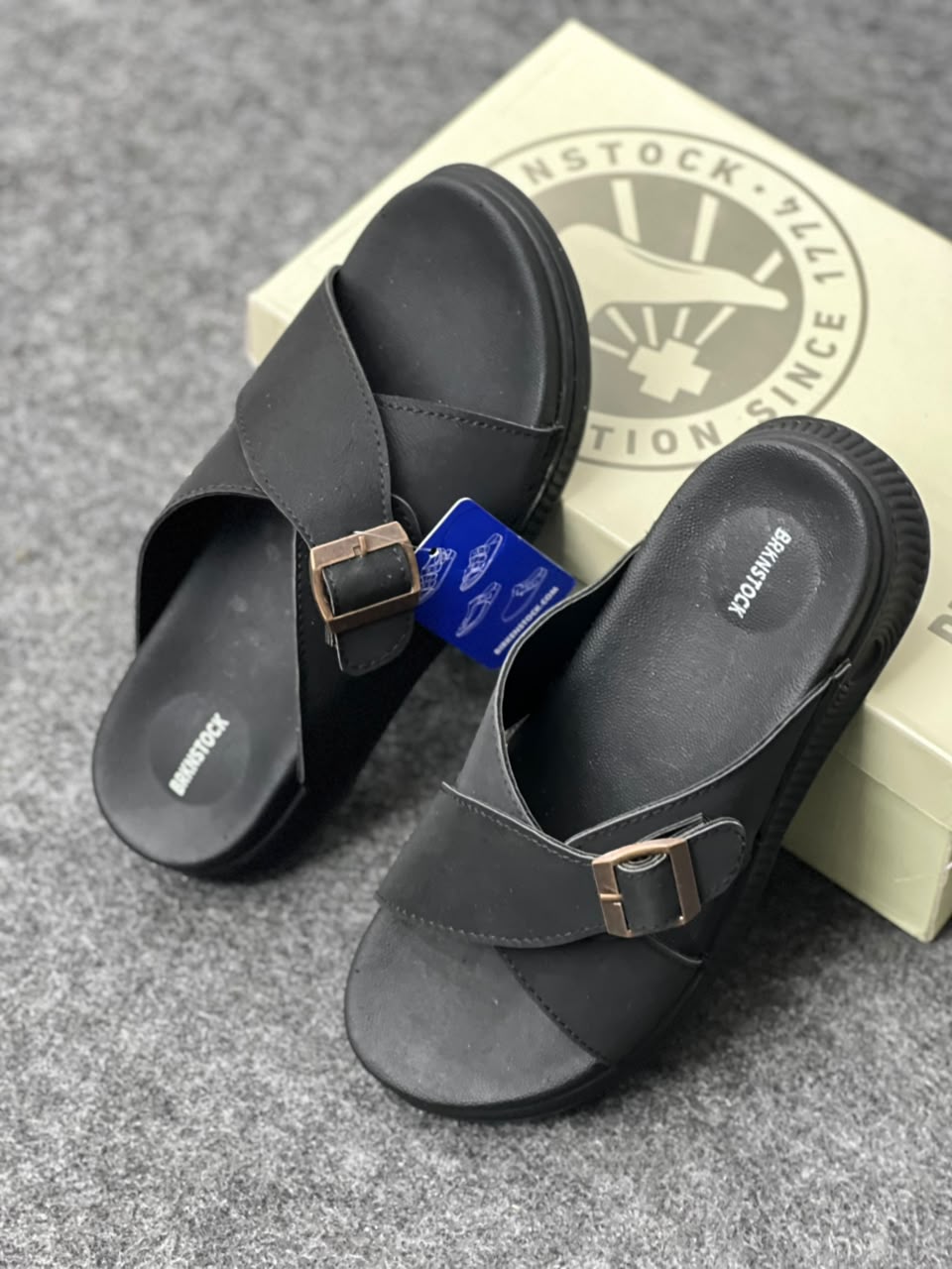 Men’s Premium Black Cross-Strap Buckle Sandals