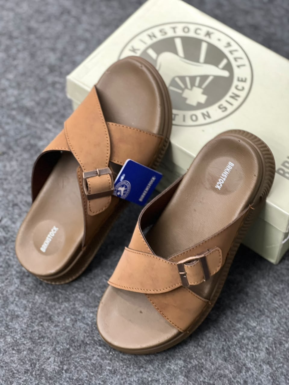 Men’s Premium Tan Brown Cross-Strap Buckle Sandals