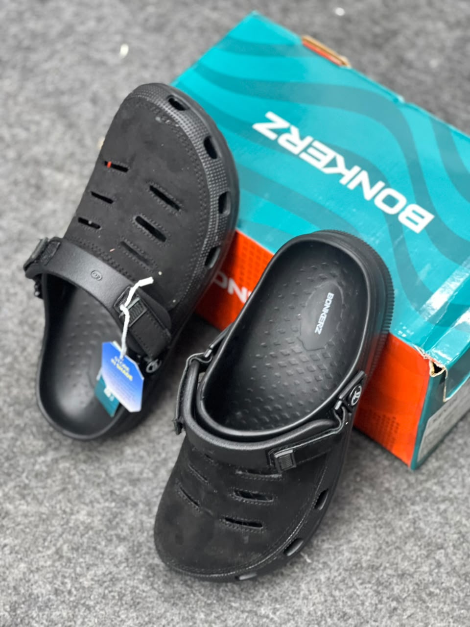 Premium Black Clogs – Stylish & Comfortable