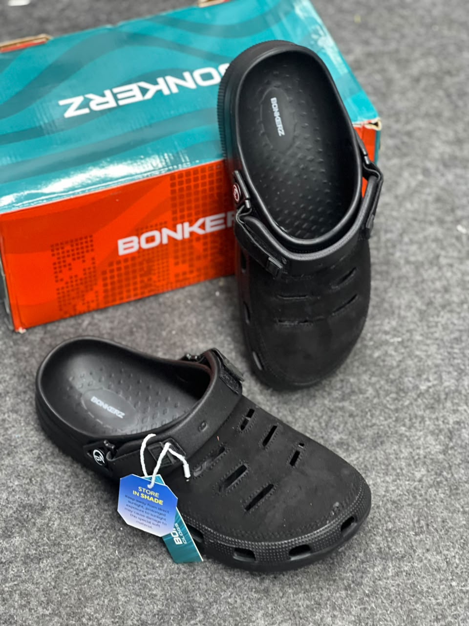 Premium Black Clogs – Stylish & Comfortable