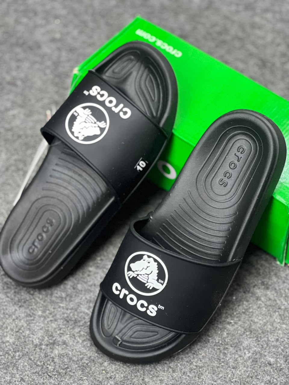 Crocs Black Comfort Slides – Casual Everyday Footwear