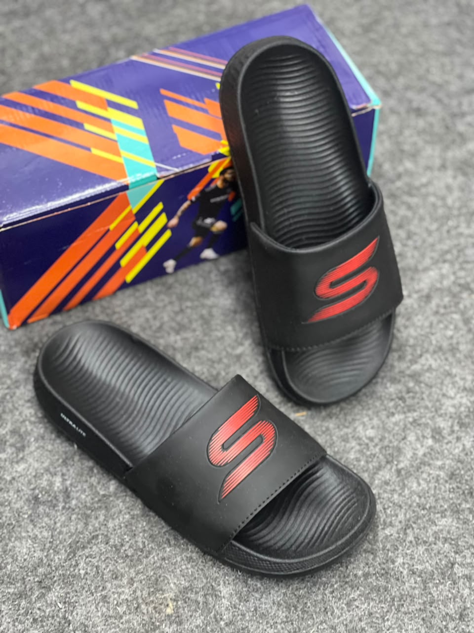 Premium black & red Slides – Stylish Everyday Comfort