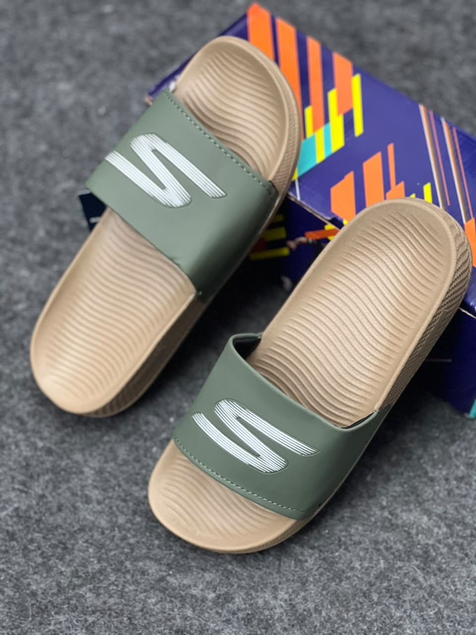 Premium Olive Green & Beige Slides – Stylish Everyday Comfort