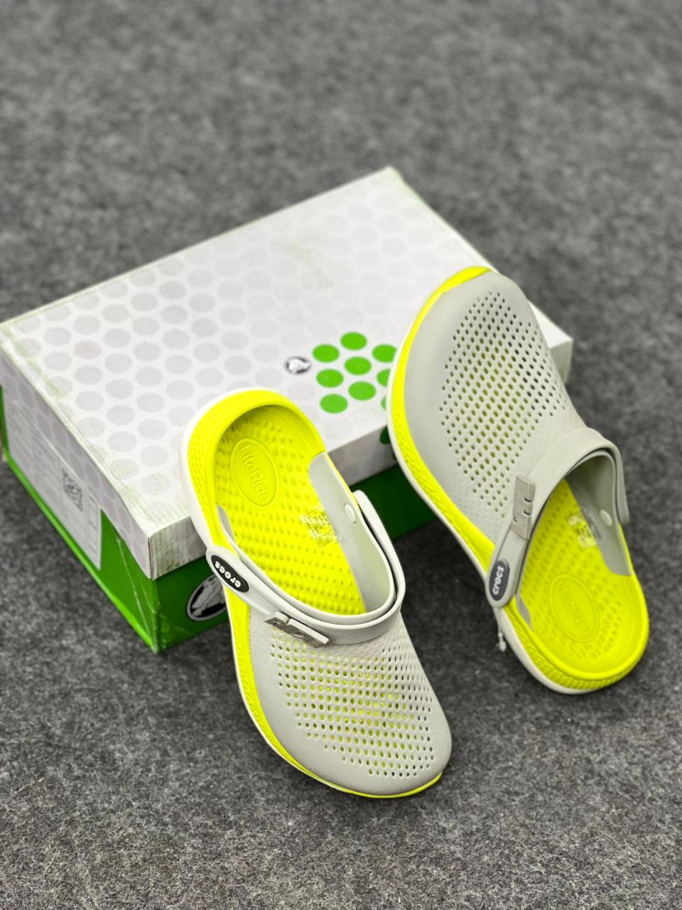 Lite Ride Crocs
