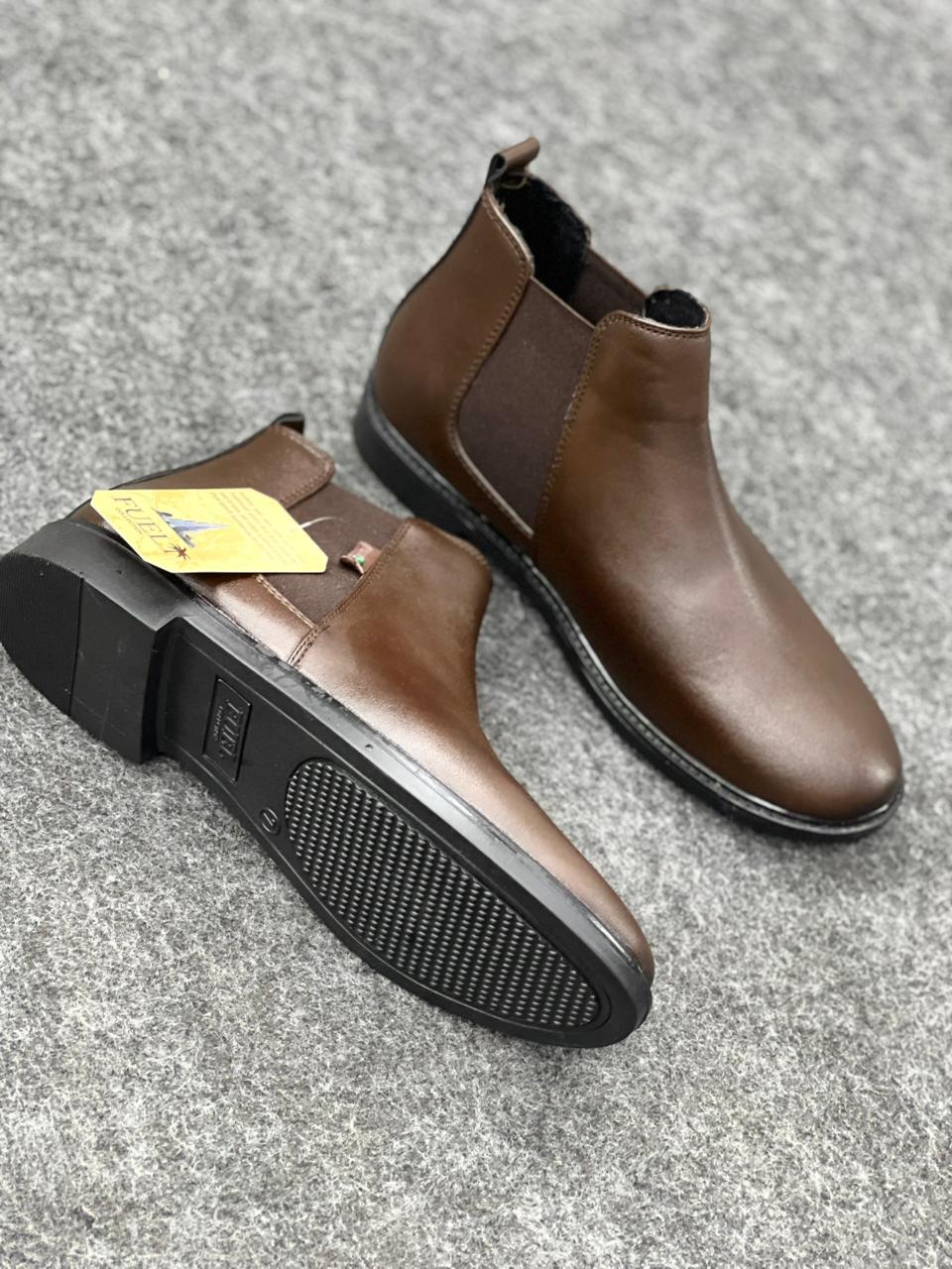 Men’s Classic Chelsea Boots – Smooth Walnut Leather